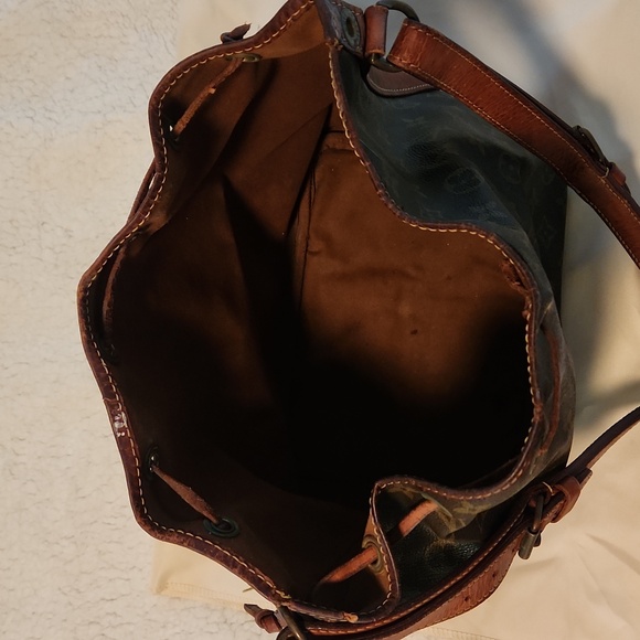 Louis Vuitton Authentic Vintage Noe Bucket - Picture 5 of 8